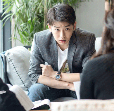 <b>彭昱畅新剧《都挺好》杀青 剧组众人共庆畅谈拍摄点滴</b>