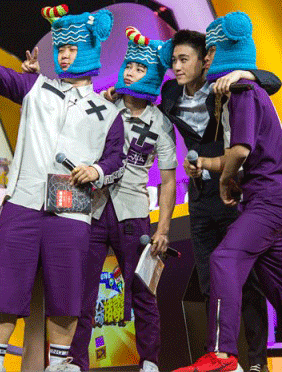 <b>张大大：让知识流动起来 《三宝》将捐图书室</b>