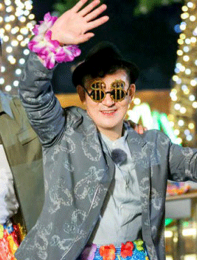 <b>李洪涛胡军重聚《青春同学会》 共忆“同寝”趣事</b>