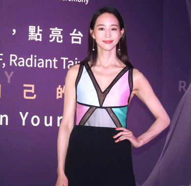 <b>张钧甯担任亚太影展亲善大使 呼吁关注电影事业发展 </b>