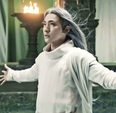 <b>《镇魂》大Boss夜尊上线！朱一龙“精分”与自己对戏</b>