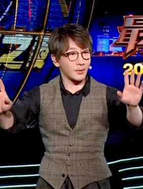 <b>刘谦助阵世界杯燃情之夜 与观众共度“最佳时刻”</b>