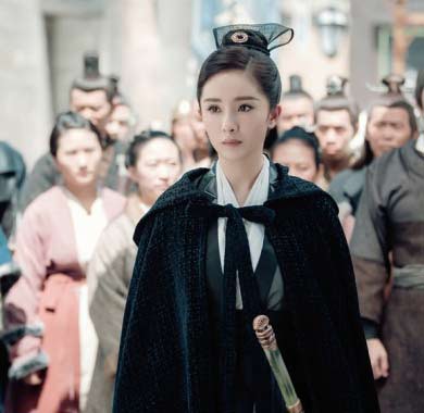 <b>《扶摇》天煞团战聚燃赤子热血   杨幂阮经天风霜雨雪笃信而行</b>