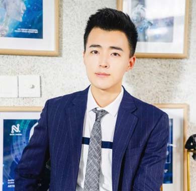 <b>乔骏达加盟《当她恋爱时》演绎高管腹黑男</b>