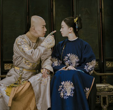 <b>聂远奉献“炸裂式”演技  精彩演绎乾隆皇帝</b>