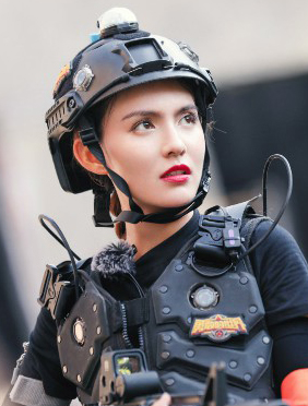 <b>《勇敢的世界》解锁多面张翰 暖心郭子千引关注</b>