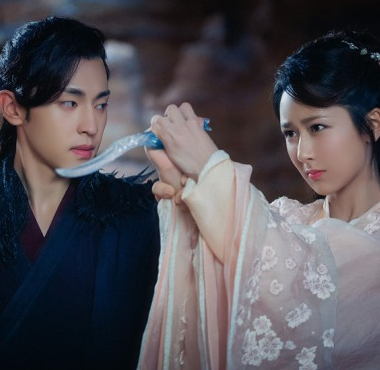 <b>《香蜜沉沉烬如霜》魔尊开挂上线 灵修夫妇撒糖不成反被虐</b>