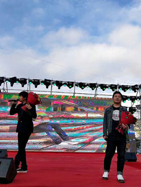 <b>水木年华中秋节甘肃献歌 开启“全民合唱”模式</b>