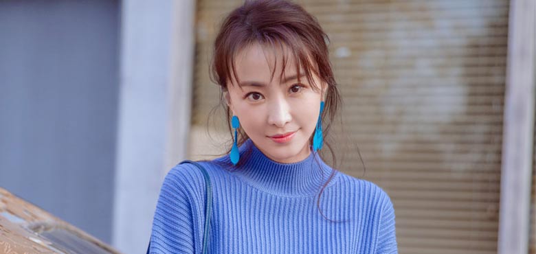 林静初冬穿搭 温暖时尚兼具