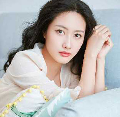 <b>张子璇《浅情人不知》杀青  完美塑造角色多面性格</b>