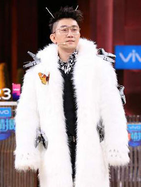 <b>金志文《火星》秀满分情商 与满场嘉宾嬉笑怒骂</b>