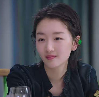 周冬雨《幕后之王》再遇