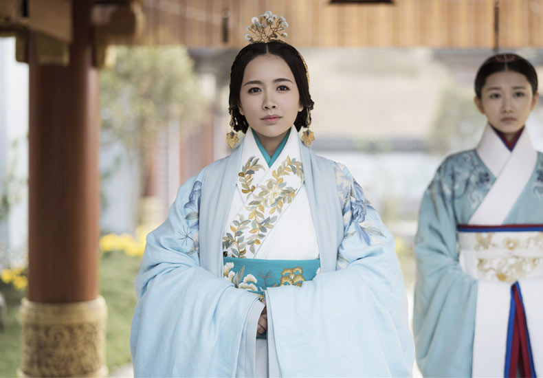 李春嫒“吃鸡”难逃“真香定律” 《皓镧传》岫玉下线观众不舍