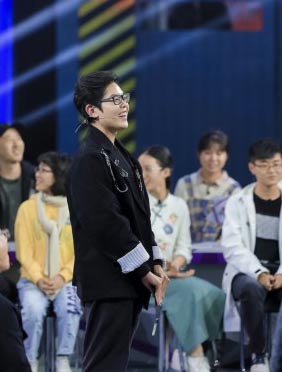 <b>游戏视频up主逍遥散人录《最强大脑》造“最强追星现场”</b>