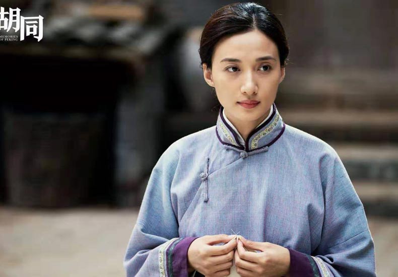 冯文娟《芝麻胡同》热播 宝凤坚持正义获好评     