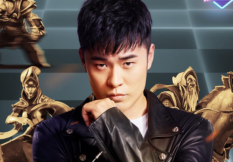 陈赫直播挑战策略棋类游戏 逗乐开黑玩梗不断