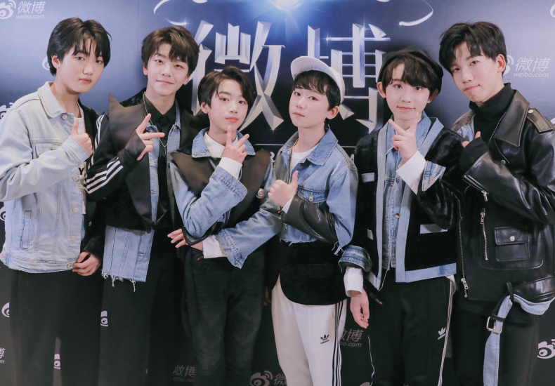 中国实力少年团BOY STORY惊喜亮相微博星耀盛典   