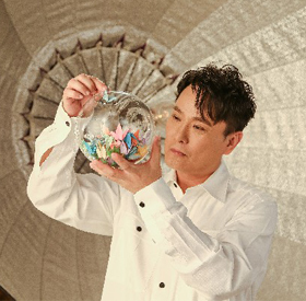 张信哲为全国助残日发声 与众星齐唱《爱