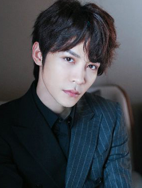 <b>马雪阳亮相2019中国综艺峰会匠心盛典实力斩获“年度匠心音乐”奖</b>