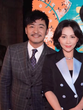 <b>郭晓东话剧《钢的琴》正在热演 “前任”刘嘉玲倾情助阵</b>