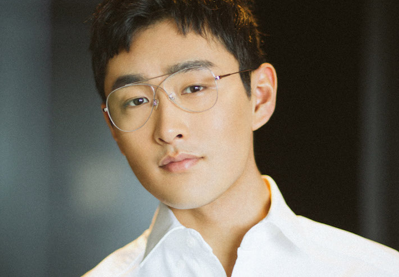 王彦霖受邀出席华为Mate30发布会 get专属新机 体验很Mate