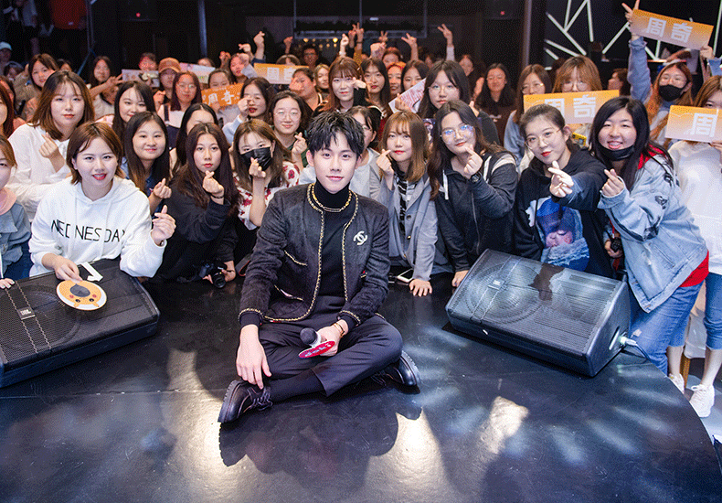 周奇生日会再现《小欢喜》名场面 《演员请就位》今日开播