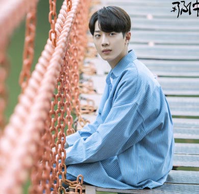 <b>《初恋那件小事》收视创新高好评不断  梁又年“表白”夏淼淼初试恋爱？！</b>