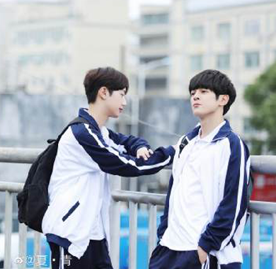 <b>《初恋那件小事》赖冠霖赵今麦校园文创周大显身手 林开拓抢先表白淼淼竟被</b>