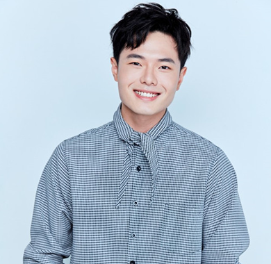 <b>赵亦骥《二十不惑》杀青        演绎职场奋斗史</b>