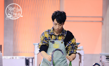 <b>张海宇入选“星辰大海”计划 加盟综艺秒变“养成系大厨”</b>