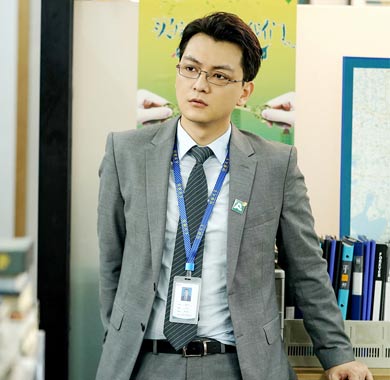 <b>电视剧《安家》开播 张晓谦诠释高学历房产中介成长史</b>