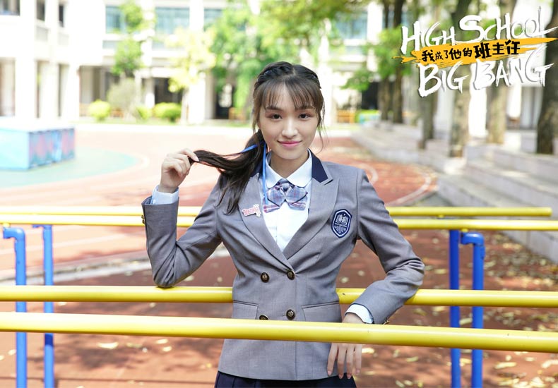 索朗美淇《我成了他的班主任》青春开播 美妆女侠李怼怼仗义上线