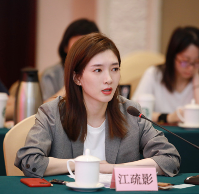 《二十不惑》、《三十而