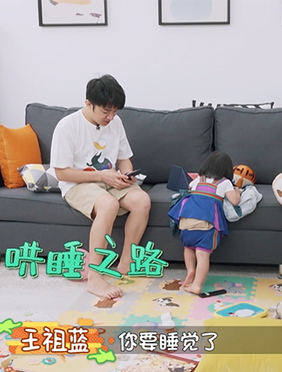 <b>《做家务的男人》第二季王祖蓝回应大男子主义 “饭锅兄弟”暖心慰问援鄂护</b>