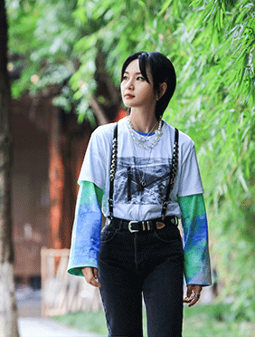 《街头音浪》用歌声感染观众 周笔畅嗨聊