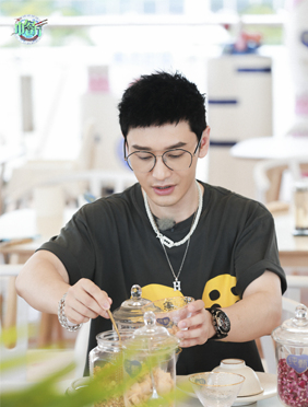 黄晓明率《中餐厅》合伙人前往武汉 史上