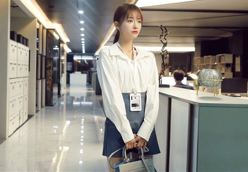 《正青春》节奏紧凑现波澜 吴谨言殷桃诠释职场女性力量