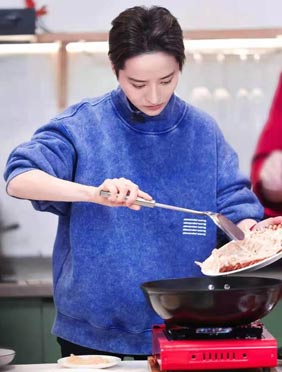 《一桌年夜饭》美味互动
