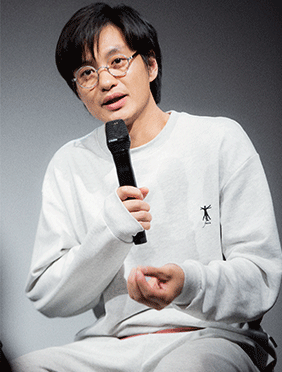 <b>话剧 《枕头人》开启全国巡演 周一围林家川携手上演“暗黑童话”</b>