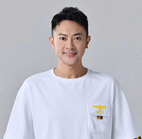 印小天最新写真释出 《中国医生》正在热映