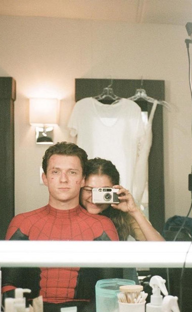 《蜘蛛侠：英雄无归》主演“撒糖”引关注，荷兰弟赞达亚cp感爆棚