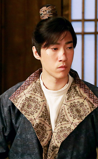 2022开年第一笑！《李茂扮太子》曝终极预告预售开启