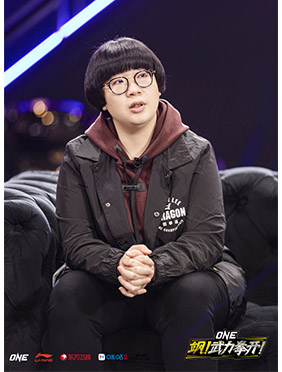 《飒！武力拳开》战火升级凉山少年遭遇劲敌 颜如晶0.5倍速体验绳梯遭吐槽