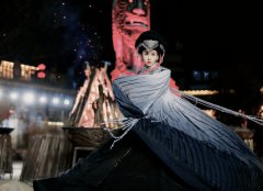 母其弥雅担任楚雄州旅游形象大使 与彝人