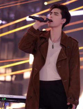 站着赚钱还是跪着赚钱成行业思考，《超感星电音》为圈层提供全新破题思路