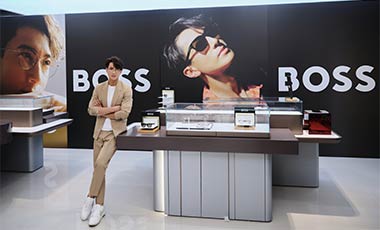 吴尊亮相BOSS 2023春夏新品