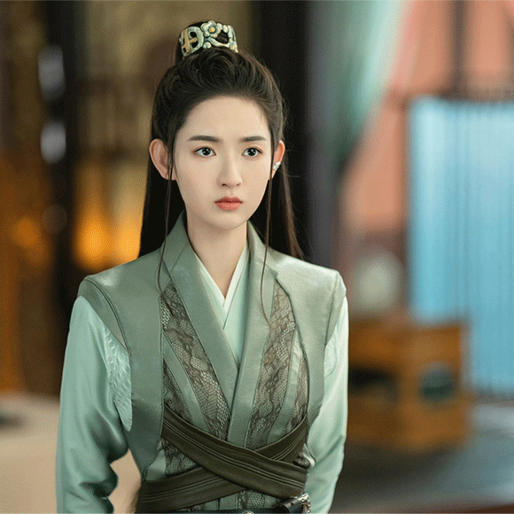 王玉雯《虎鹤妖师录》挑
