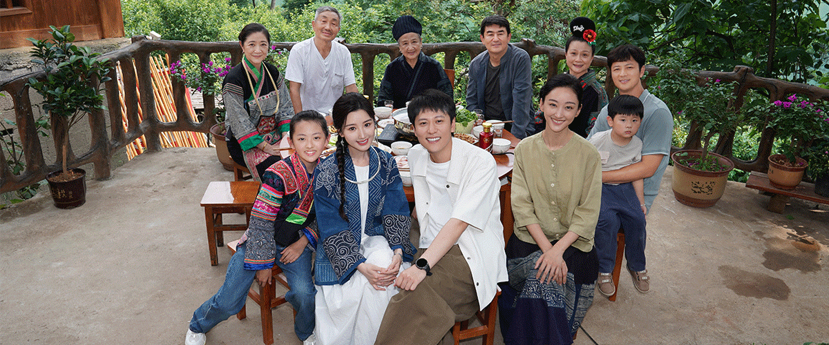 由欧阳黔森担任编剧，韩晓军导演，毛晓彤、秦俊杰领衔主演，林江国、王宏、金丰、徐百慧主演，杜源、李洪涛、赵淑珍、