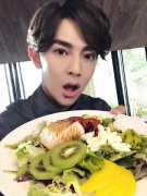 汪东城化身专业健身教练 管理身材健身餐曝光