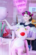 花仙子出街！吕佳容旅游街拍写真 青春笑颜感染力十足